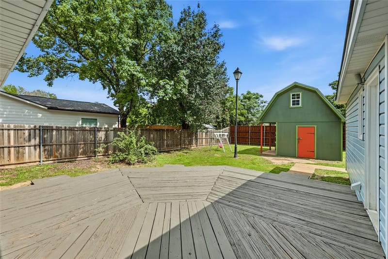 588 Pine Street, Lewisville TX 75057 - Photo 35