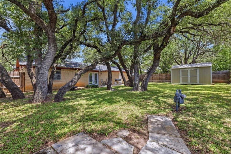 1604 Oakland Terrace, Brownwood TX 76801 - Photo 20
