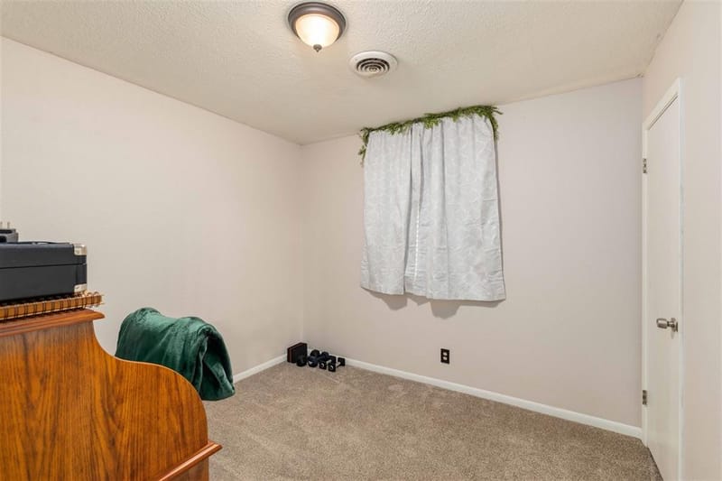 1604 Oakland Terrace, Brownwood TX 76801 - Photo 14
