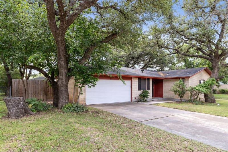 1604 Oakland Terrace, Brownwood TX 76801 - Photo 4