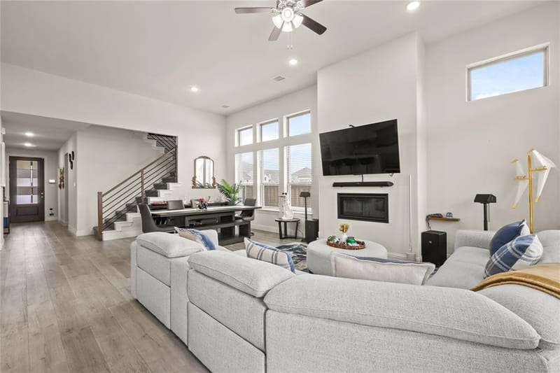 521 Wickerdale Way, Little Elm TX 75068 - Photo 9