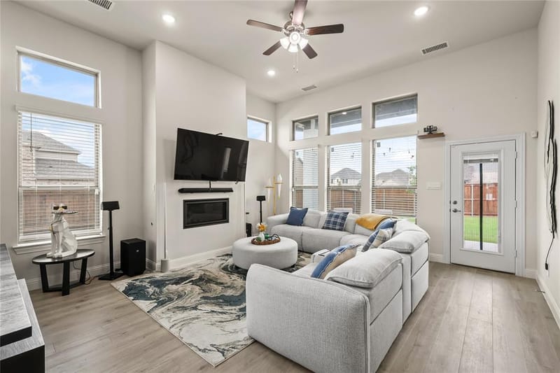 521 Wickerdale Way, Little Elm TX 75068 - Photo 10