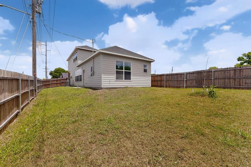5017 Pickett Street, Greenville TX 75401 - Photo 38