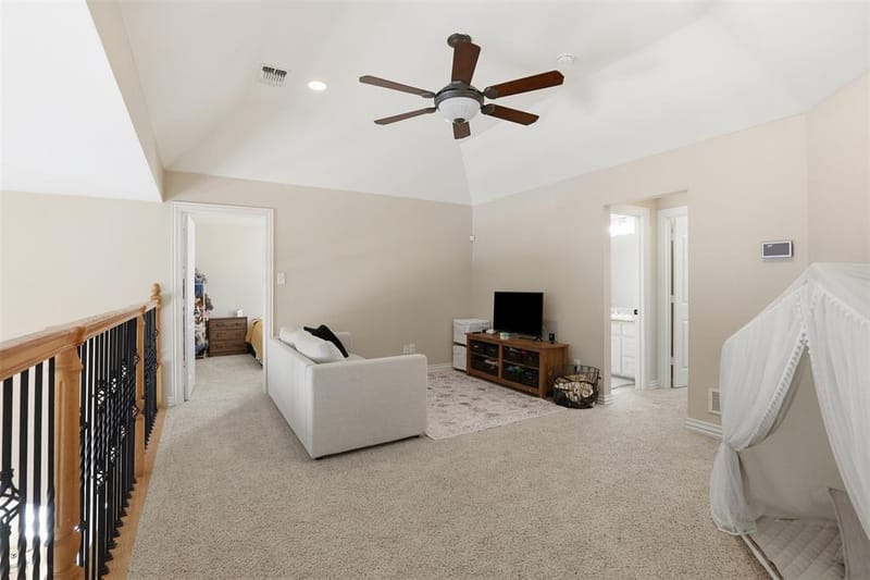 109 Palomino, Shady Shores TX 76208 - Photo 27