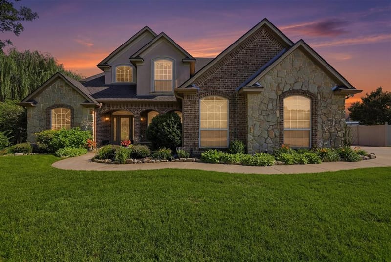 109 Palomino, Shady Shores TX 76208 - Photo 6