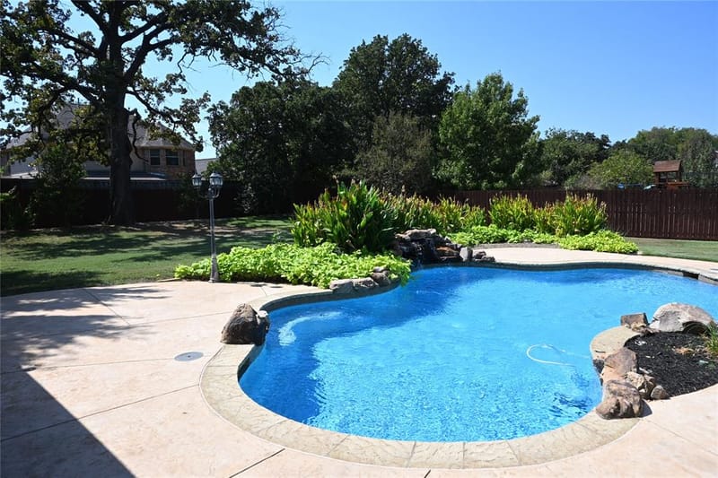 109 Palomino, Shady Shores TX 76208 - Photo 40