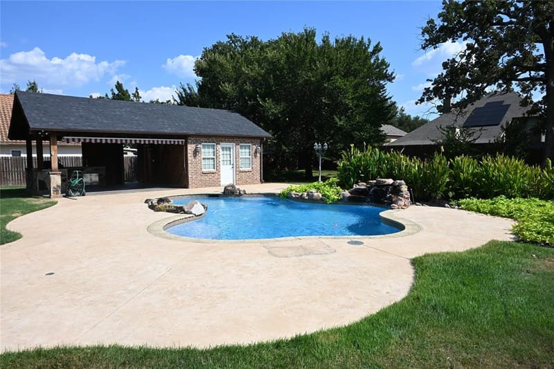 109 Palomino, Shady Shores TX 76208 - Photo 39