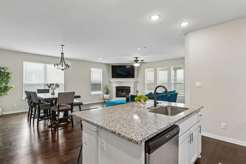 2001 Gill Star Drive, Haslet TX 76052 - Photo 9