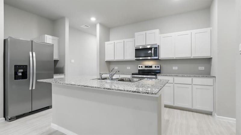 3104 MAPLE ORCHARD Lane, Fort Worth TX 76140 - Photo 2