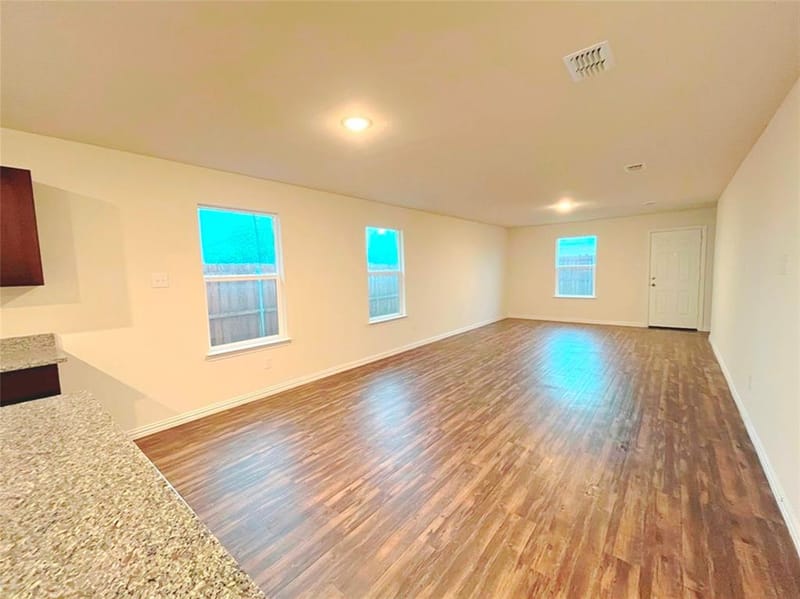 108 Goel Street, Greenville TX 75402 - Photo 7