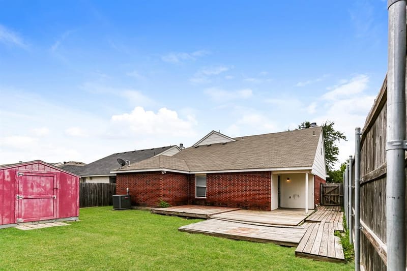 8959 Rushing River Drive, Fort Worth TX 76118 - Photo 32