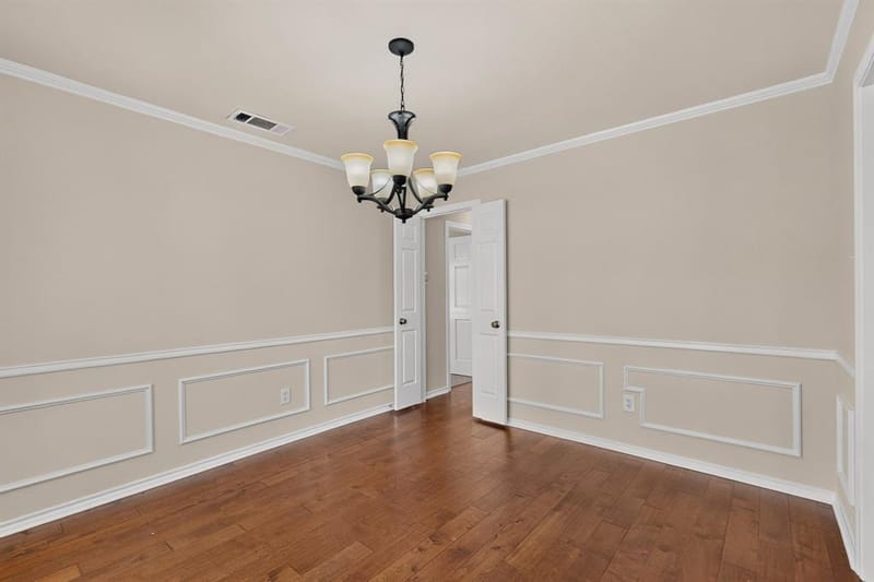 1900 Thames Drive, Arlington TX 76017 - Photo 12