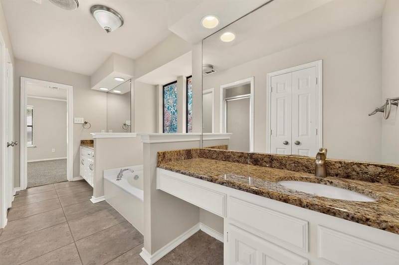 1900 Thames Drive, Arlington TX 76017 - Photo 24