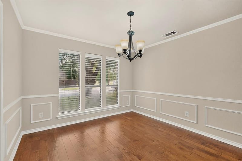 1900 Thames Drive, Arlington TX 76017 - Photo 11