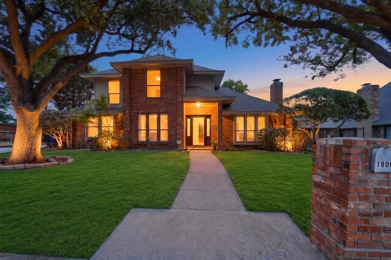 1900 Thames Drive, Arlington TX 76017 - Photo 4