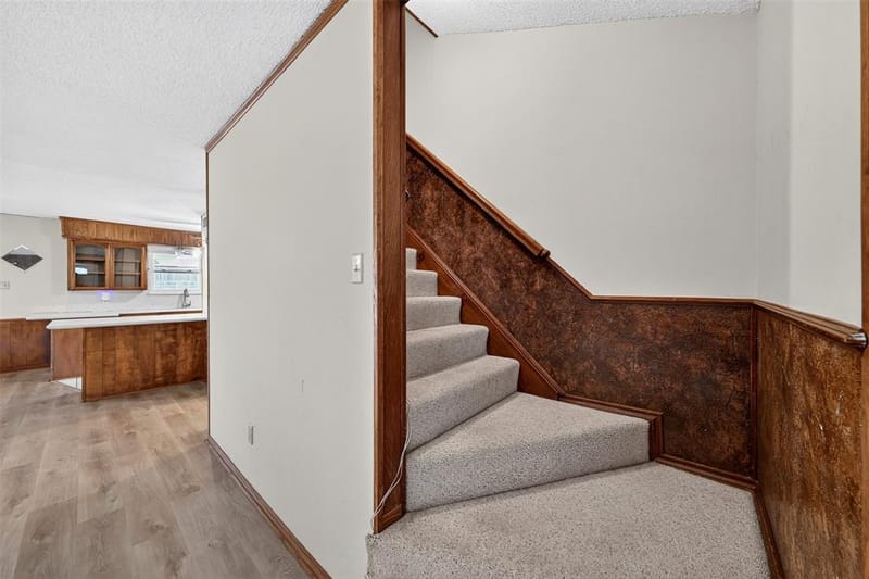 3905 Palomino Drive, Benbrook TX 76116 - Photo 9