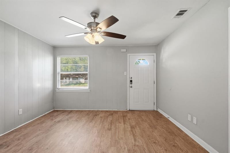 4311 Scottsdale Drive, Mesquite TX 75150 - Photo 9