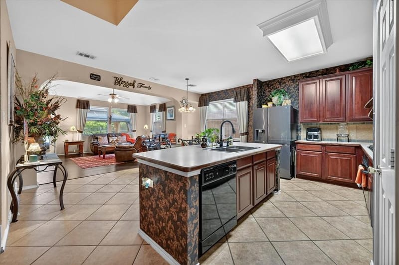 9956 Delamere Drive, Fort Worth TX 76244 - Photo 8
