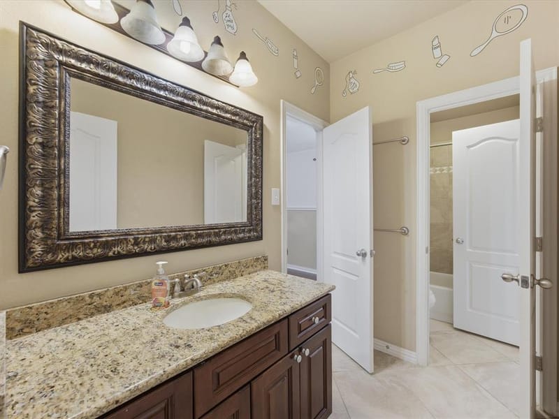 11029 Owl Creek Drive, Fort Worth TX 76179 - Photo 20