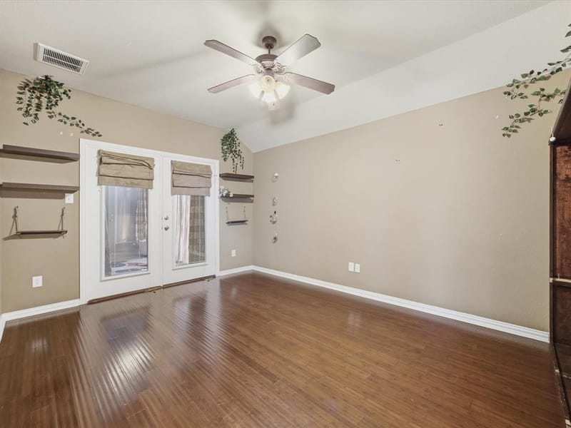 11029 Owl Creek Drive, Fort Worth TX 76179 - Photo 15