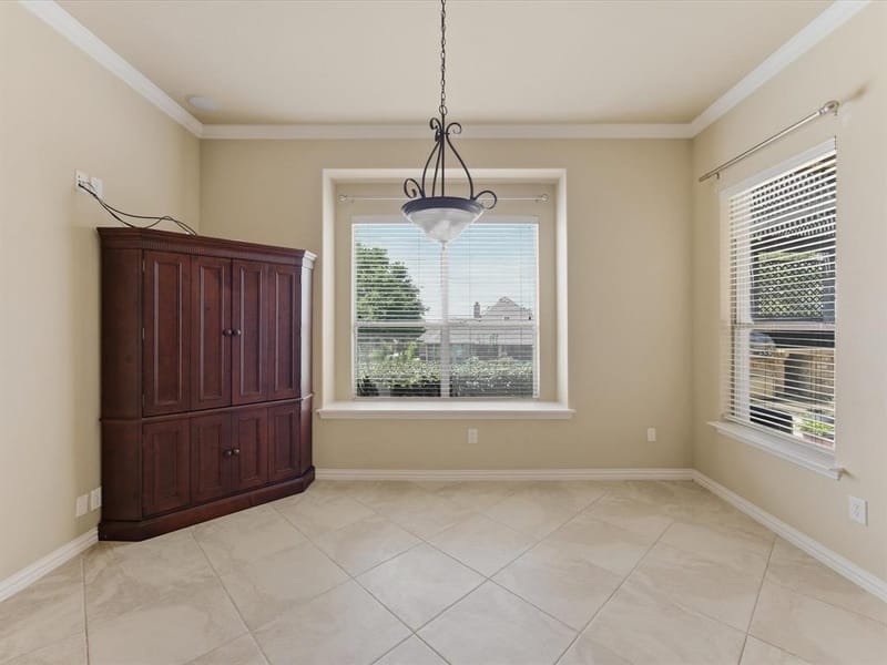 11029 Owl Creek Drive, Fort Worth TX 76179 - Photo 11