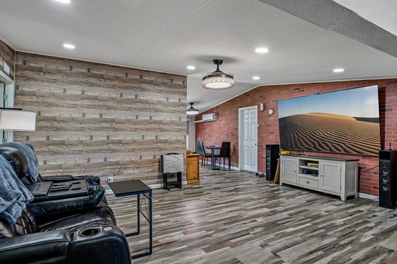 128 Gunnison Court, Azle TX 76020 - Photo 6