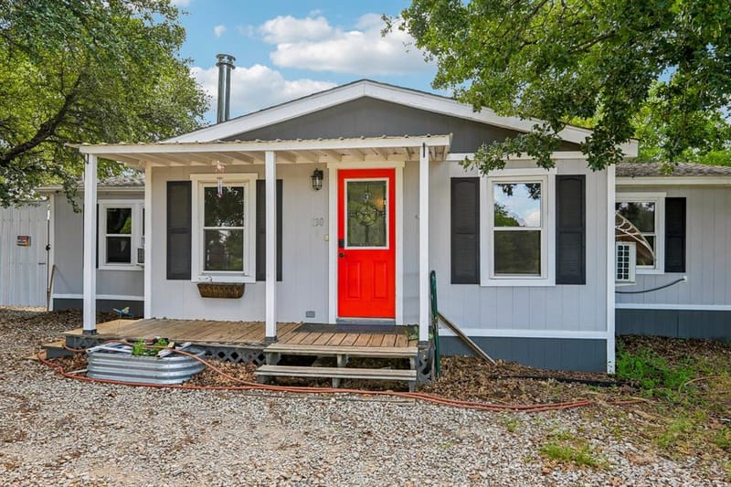 128 Gunnison Court, Azle TX 76020