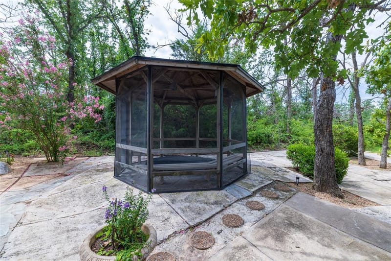 1704 County Road 3555, Paradise TX 76073 - Photo 27