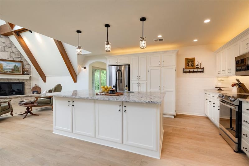 1704 County Road 3555, Paradise TX 76073 - Photo 7
