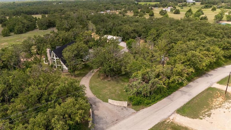 1704 County Road 3555, Paradise TX 76073 - Photo 35