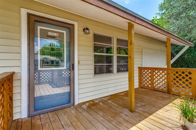 417 Marengo Street, Cleburne TX 76033 - Photo 2