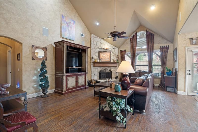 608 Chalk Hill Lane, Murphy TX 75094 - Photo 6