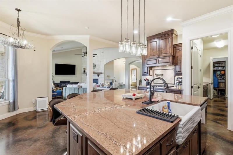 1040 Lighthouse Court, Grand Prairie TX 75104 - Photo 8