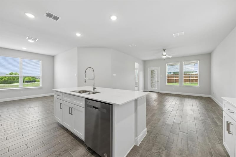 1522 Newcastle Lane, Forney TX 75126 - Photo 6