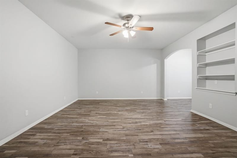 202 Creek Cove Drive, Dallas TX 75217 - Photo 13