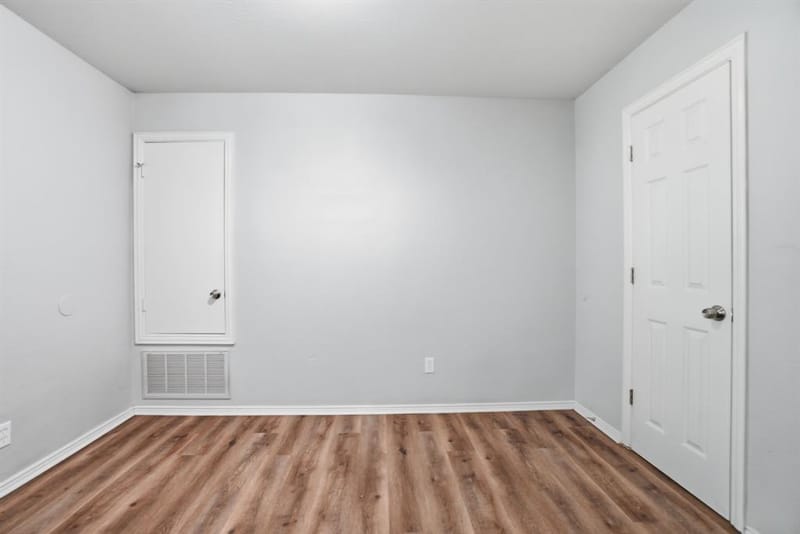 202 Creek Cove Drive, Dallas TX 75217 - Photo 22