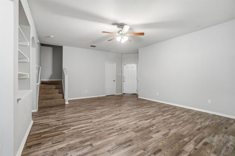 202 Creek Cove Drive, Dallas TX 75217 - Photo 9