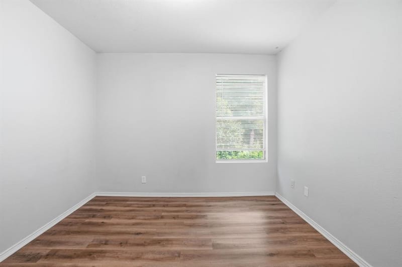 202 Creek Cove Drive, Dallas TX 75217 - Photo 25