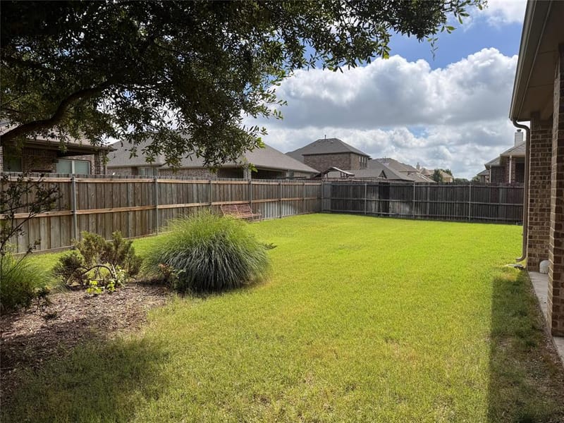 3221 Le Manns Street, Midlothian TX 76065 - Photo 9