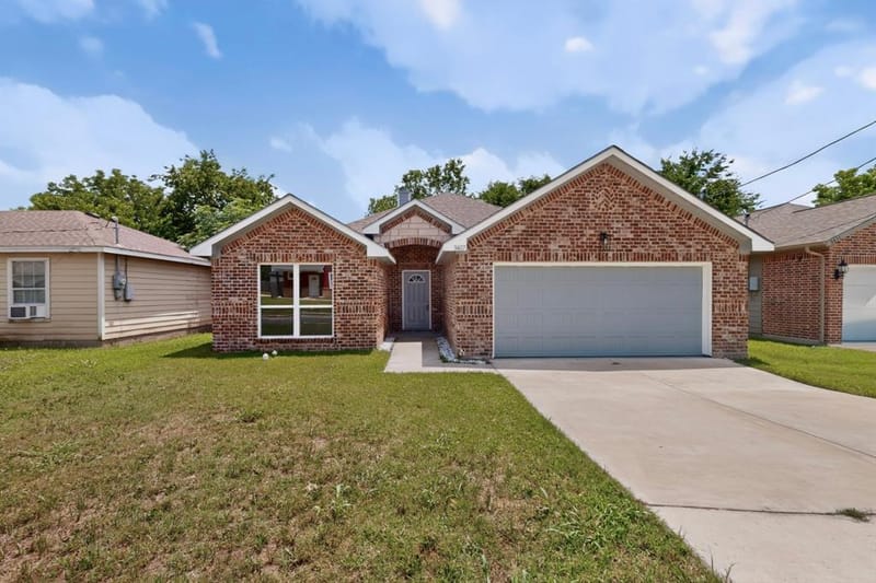 3407 Pickett Street, Greenville TX 75401 - Photo 3