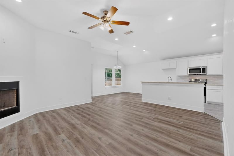 3407 Pickett Street, Greenville TX 75401 - Photo 11