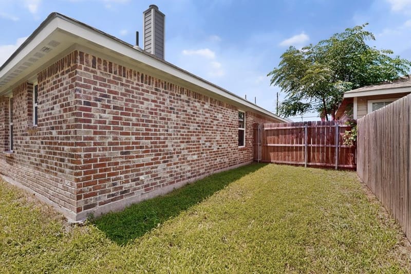 3407 Pickett Street, Greenville TX 75401 - Photo 40