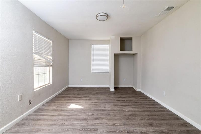 3219 N Winnetka Avenue, Dallas TX 75212 - Photo 5