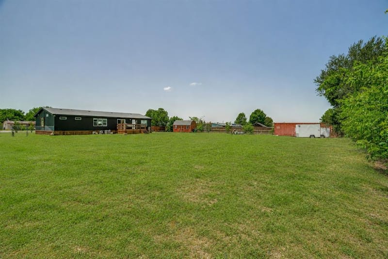 5715 Shady Hill Circle, Princeton TX 75407 - Photo 28