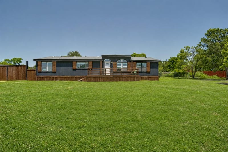 5715 Shady Hill Circle, Princeton TX 75407 - Photo 5