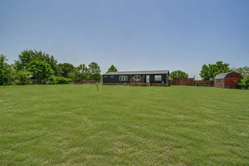5715 Shady Hill Circle, Princeton TX 75407 - Photo 29