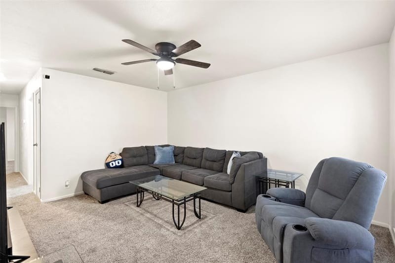 111 Alamo Street, Waxahachie TX 75165 - Photo 3