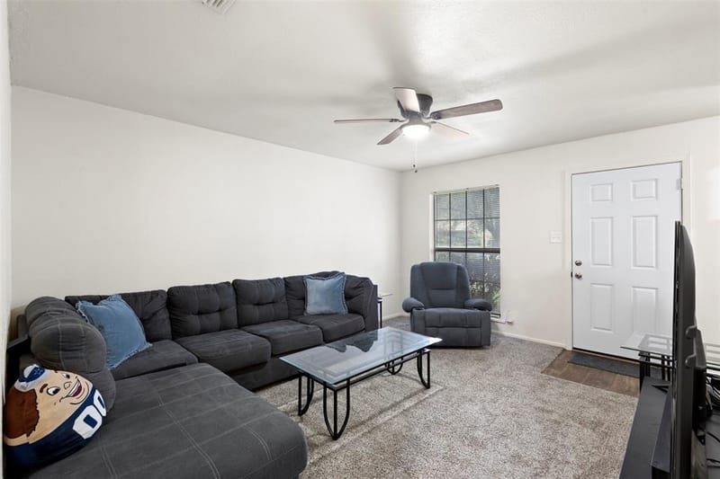 111 Alamo Street, Waxahachie TX 75165 - Photo 5