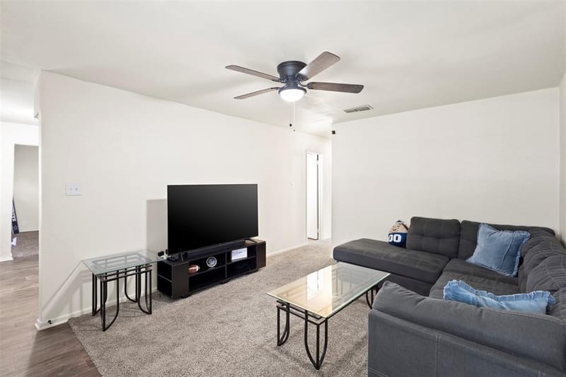 111 Alamo Street, Waxahachie TX 75165 - Photo 4