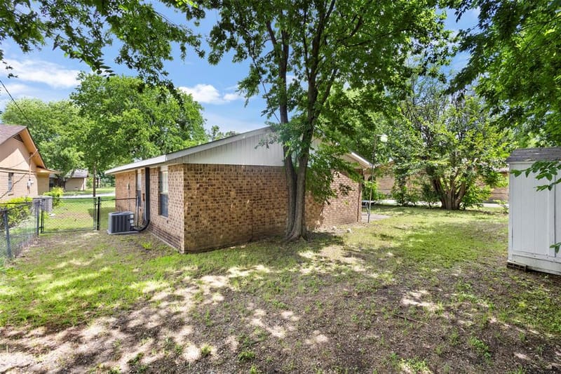 111 Alamo Street, Waxahachie TX 75165 - Photo 21